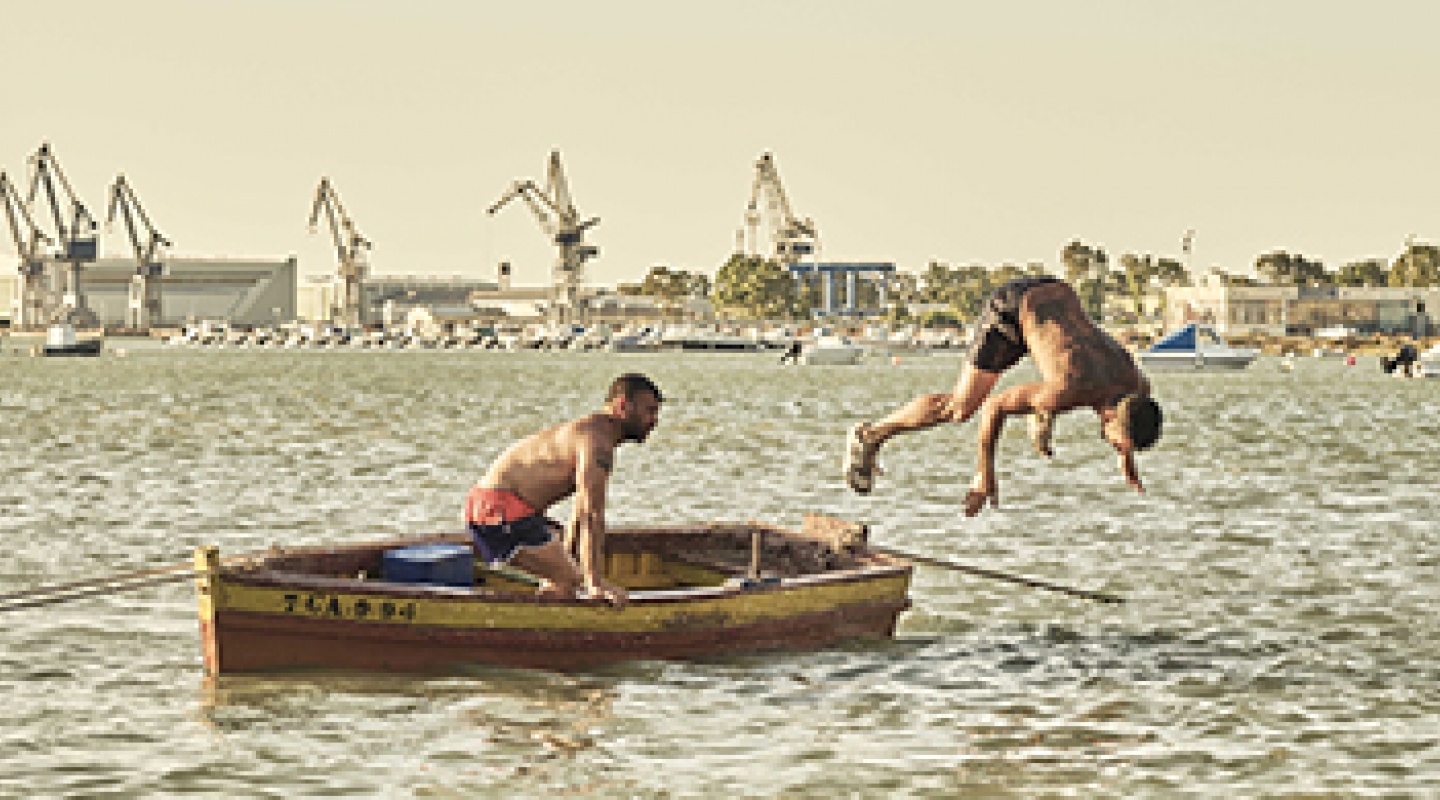 Isaki Lacuesta's "Between Two Waters" takes home the Golden Shell at the San Sebastian Film Festival 2018